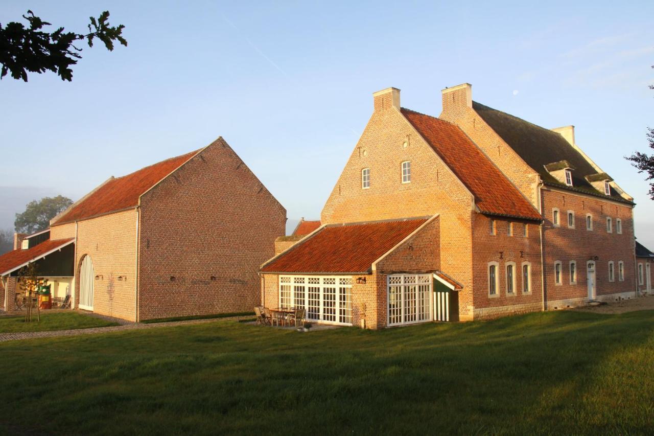 Hoeve Luitenant Halleux Linter Exterior foto