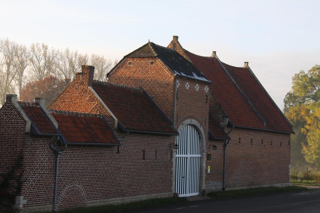 Hoeve Luitenant Halleux Linter Exterior foto
